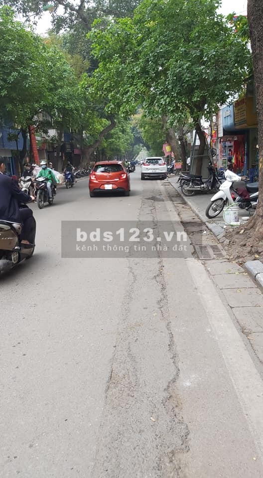 Phố Kinh Doanh, Hoàng.N.Tiếp Long Biên, 140m2 MTx5.2m