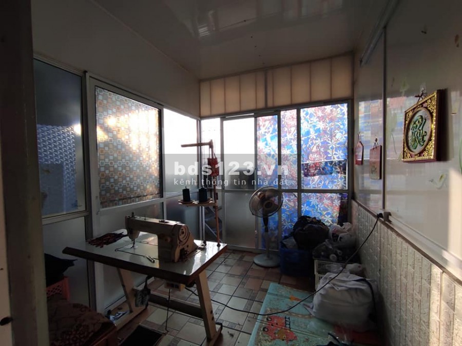 NHÀ ĐẸP LONG BIÊN Ở LUÔN HÀNG XÓM VINHOMES CHỈ 2.6 Tỷ