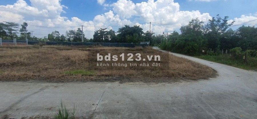 Bán đất Bình Phước giá rẻ 3 mặt tiền