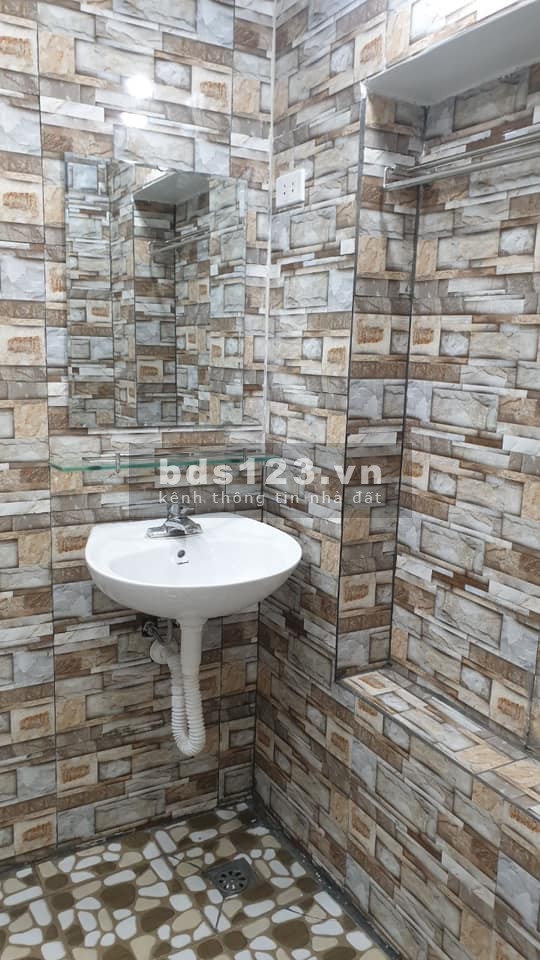NHÀ LÊ ĐỨC THỌ HIẾM CÓ 30M2 x 4 TẦNG LÔ GÓC NGÕ RỘNG BA GÁC ĐUA