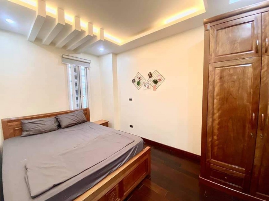 Mặt phố Yên Phụ Tây Hồ, 110m, 9 tầng, mt 8m, hơn 20 tỷ