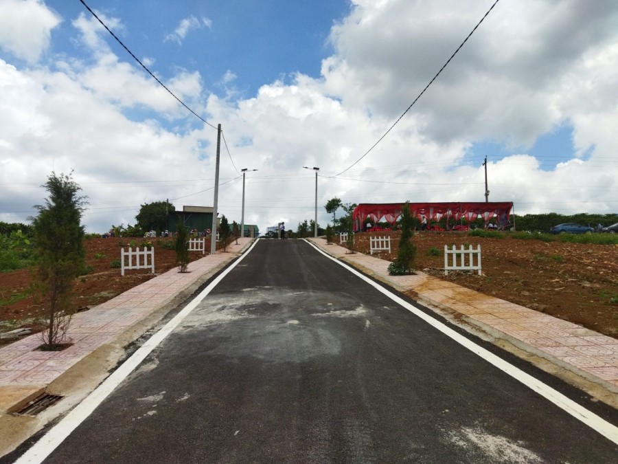 Cần bán đất Bảo Lộc thổ cư, sổ hồng riêng, sang tên trong ngày
