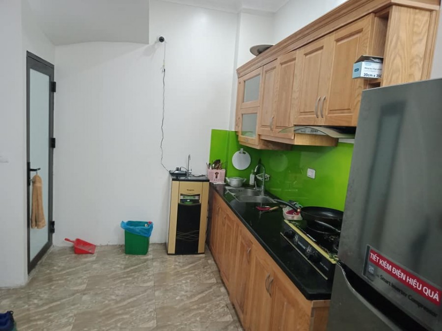 Cực Hiếm! Nhà Phú Đô, Ô tô cạnh nhà, 5 tầng ở luôn, chỉ hơn 2 tỷ