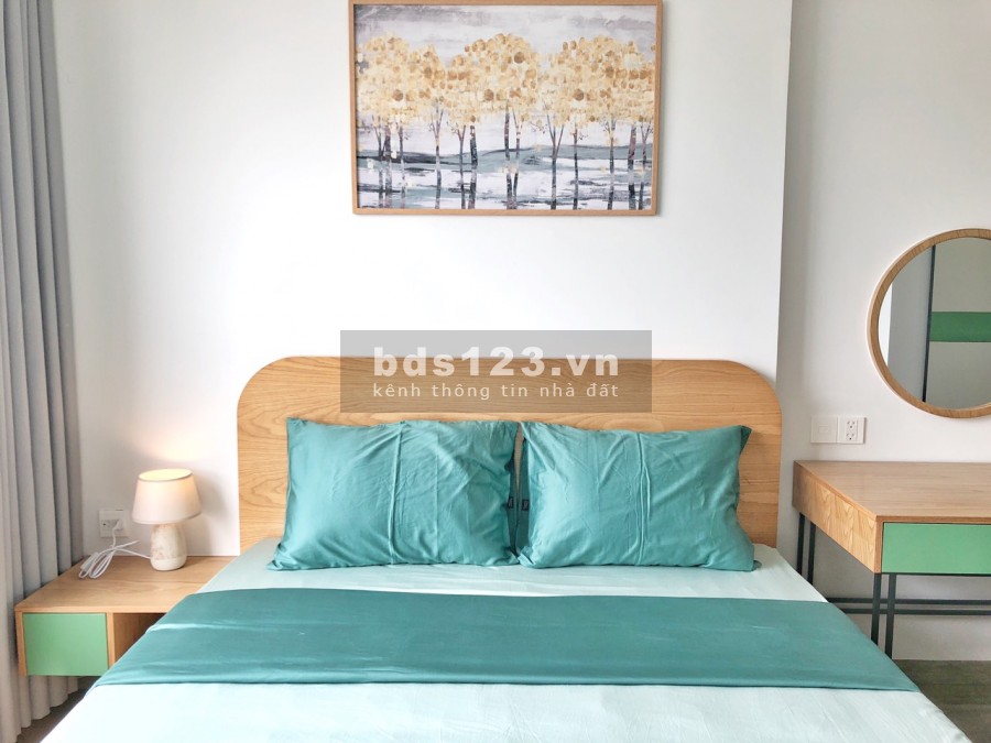 Cho thuê CH Sunrise 3PN giá 15tr full nội thất bao phí quản lý. LH 0938011552