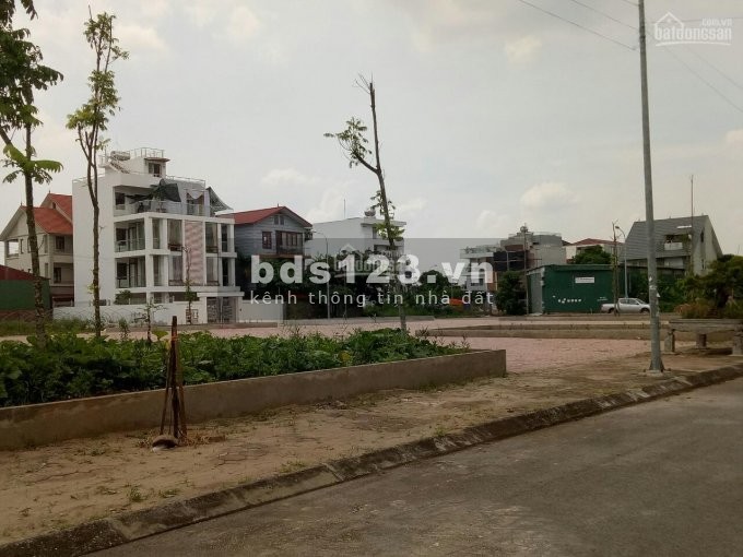 Bán nhà Trâu Quỳ Khu 31ha dt 118m2 3 Tầng cực đẹp, ở ngay. 0982852808