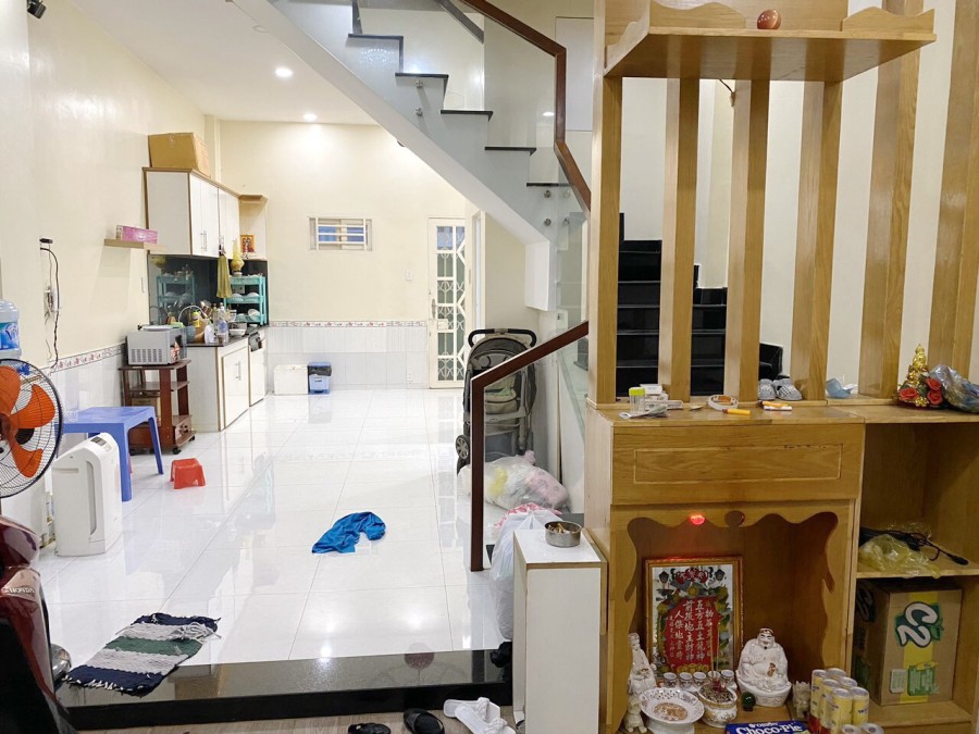 Cho thuê nhà mới, 1 lầu/2pn 2 mặt hẻm Dương Bá Trạc P1Q8