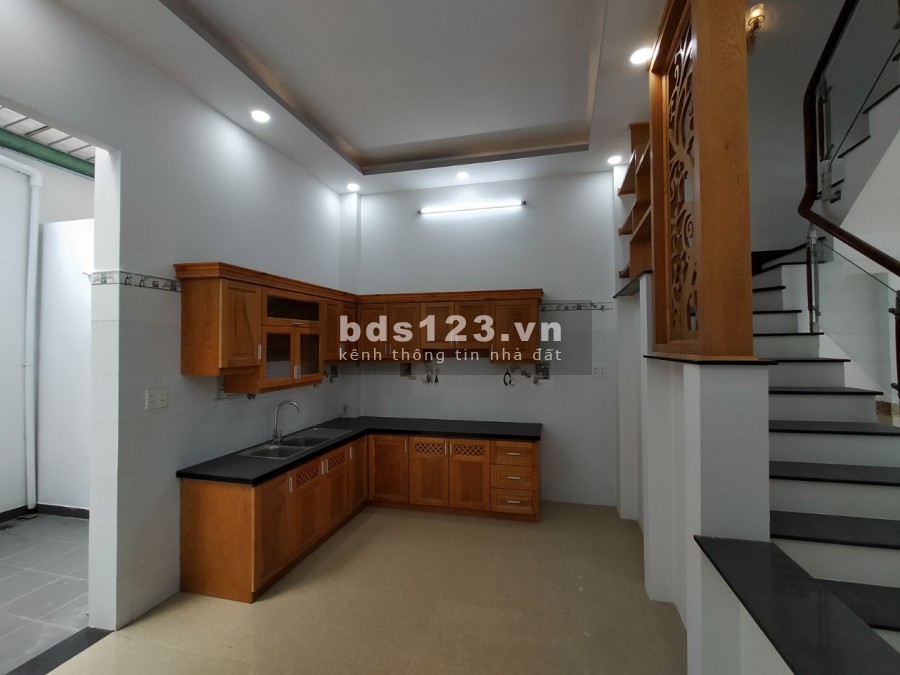 Bán Nhà Phường Tăng Nhơn phú A quận 9, Gần Ngã tư Thủ Đức Hẻm xe ô tô đỗ cửa