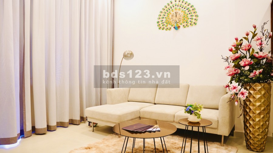Bán căn shophouse 4 tầng đúc, mặt tiền đối diện trường học, hỗ trợ vay ngân hàng, giá 2.2 tỷ