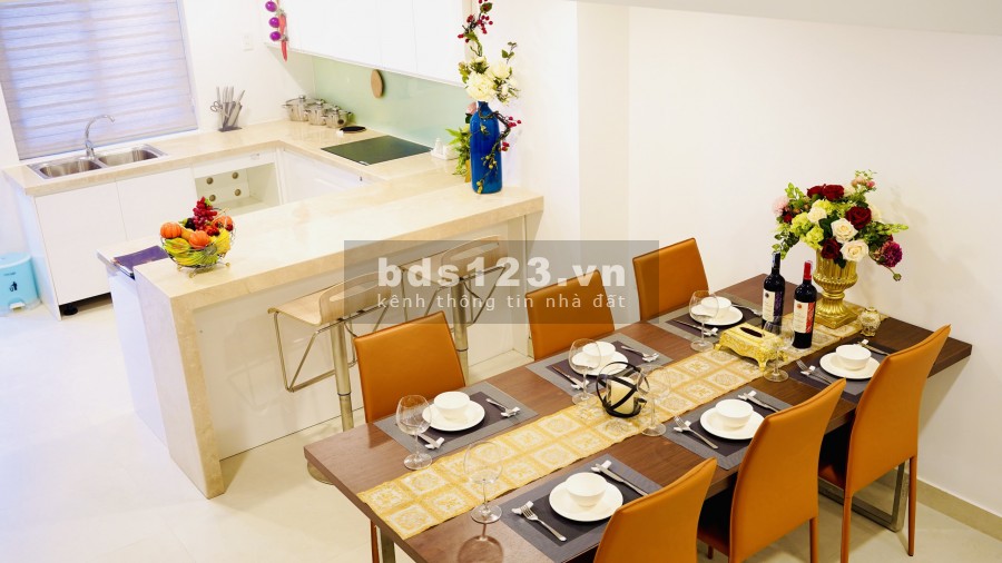 Bán căn shophouse 4 tầng đúc, mặt tiền đối diện trường học, hỗ trợ vay ngân hàng, giá 2.2 tỷ