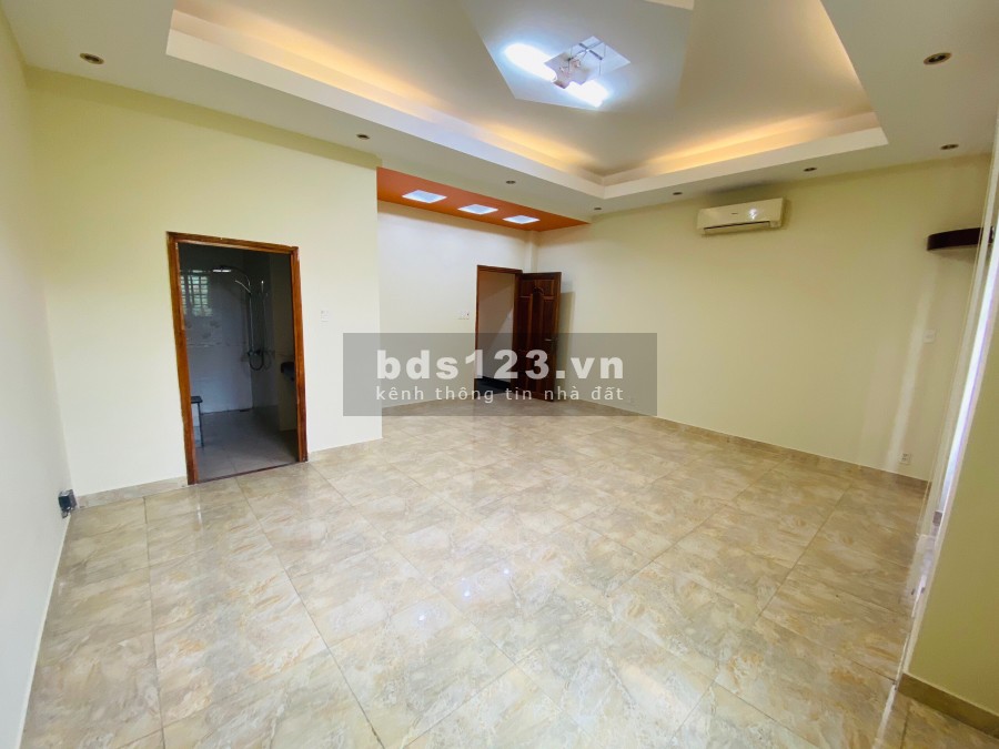 Nhà Mặt Tiền đường Tân Cảng 5x25m Trệt 3 Lầu: Phù hợp VPCT, SPA