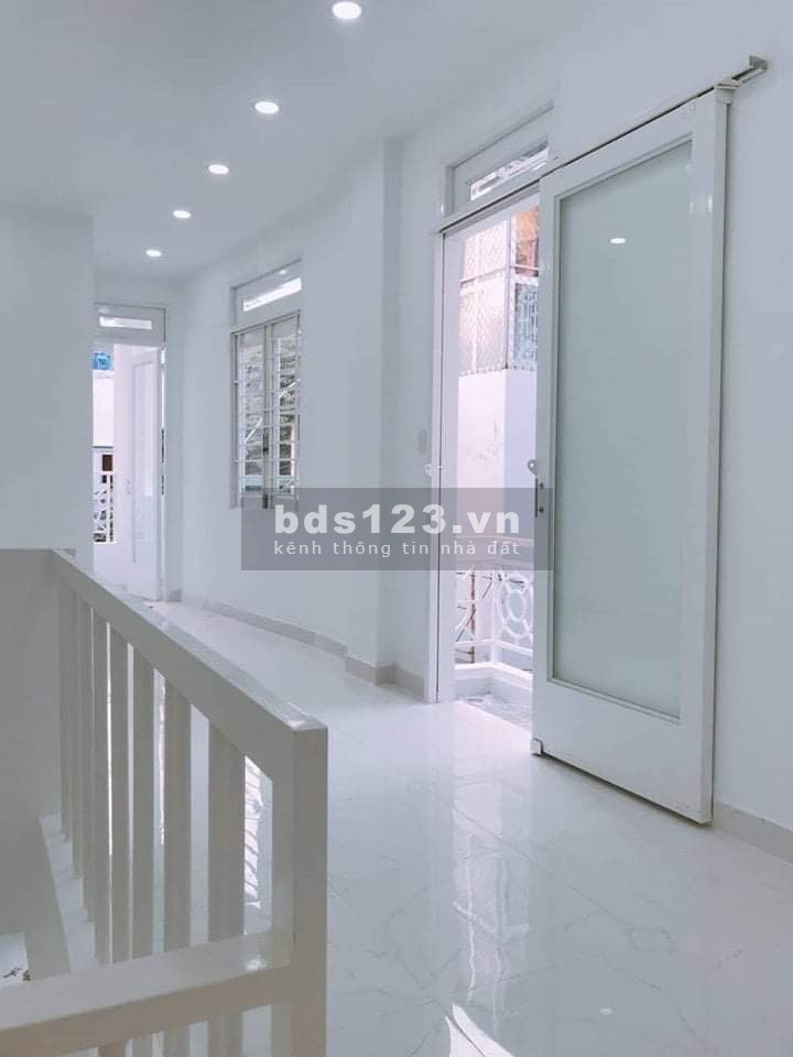 CỰC HIẾM - BÁN NHÀ QUẬN TÂN BÌNH 36M2 GIÁ BÈO NHÈO 3 TỶ HƠN