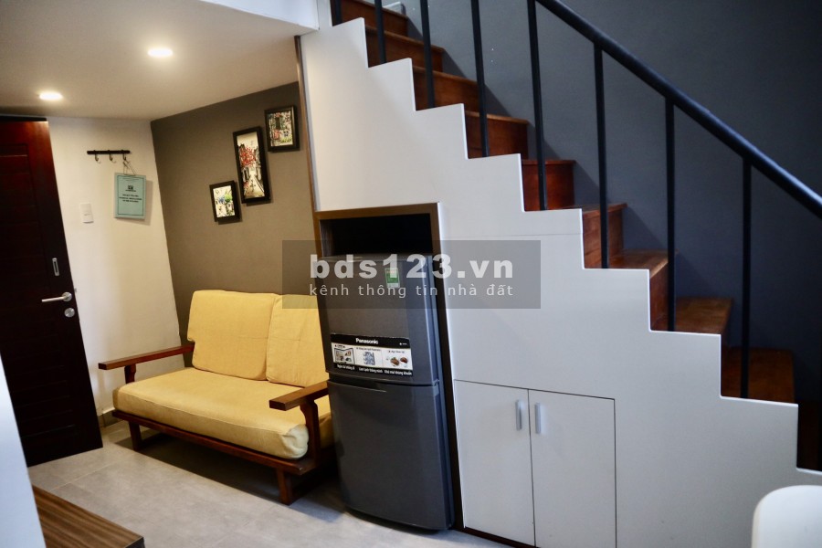 Cho thuê căn hộ dịch vụ quận 7 có ban công giá tốt, gần Lotte, đầy đủ nội thất