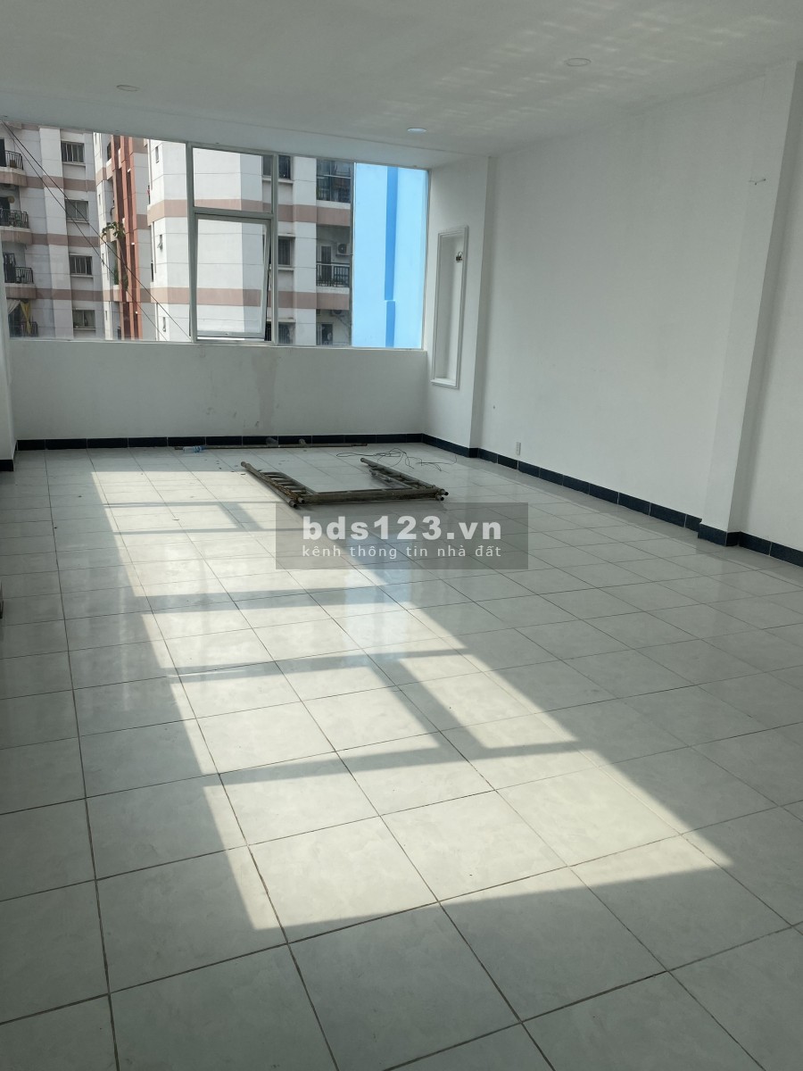 Siêu Phẩm VPCT MT Tân Cảng 5x25 Trệt 3L Giá 40Tr/th