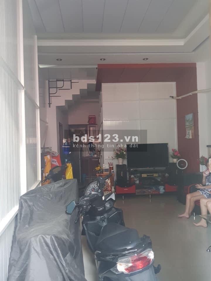 Siêu hiếm nhà Tân Hương Tân Phú 3 tầng 45m2 HXH chỉ 3tỷ5
