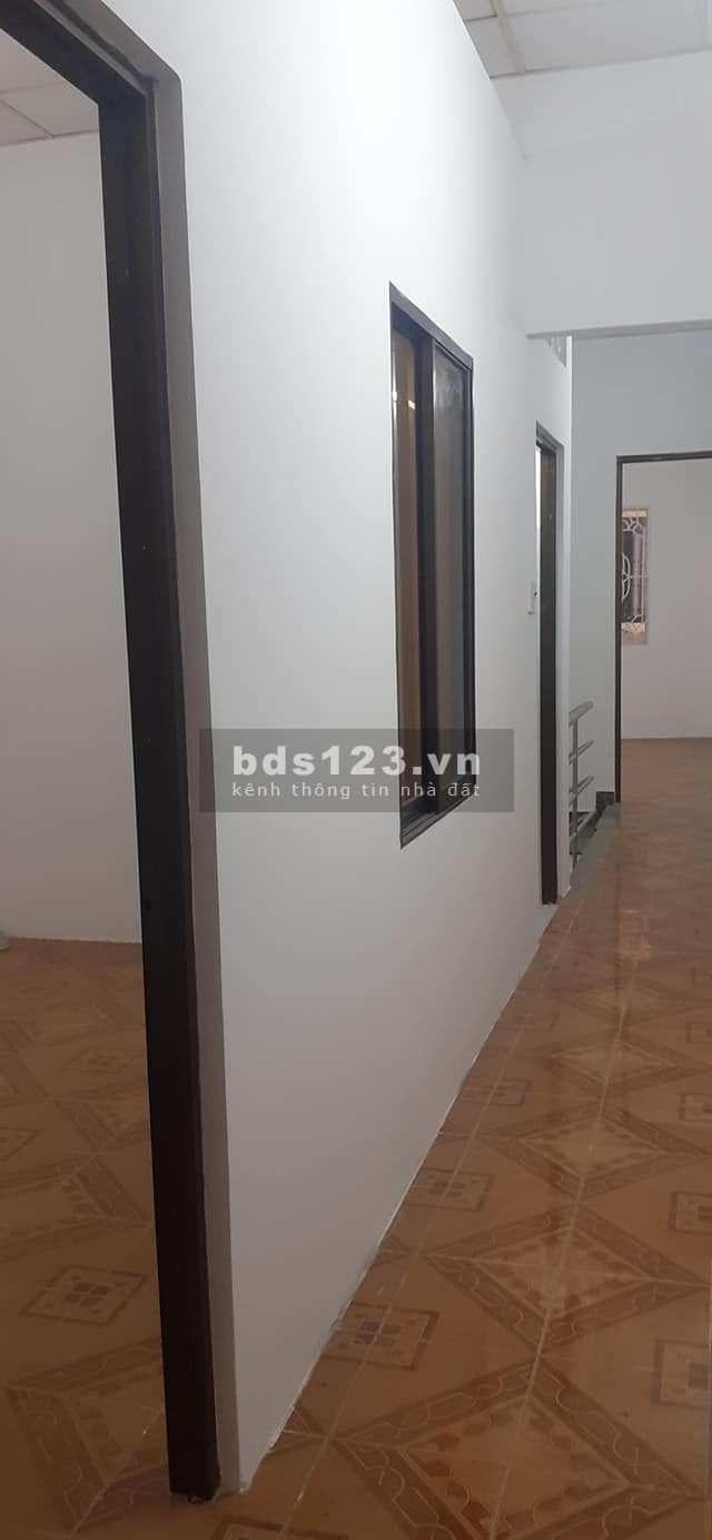 Bán Nhà Phố HXH Trung Tâm Quận Gò Vấp. DT: 73m2. LH: 0932155399.