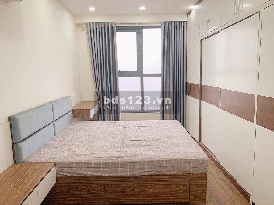 Căn hộ 2pn Vinata Tower: 86m2 full đồ giá 13 triệu/tháng. LH: 0932477586