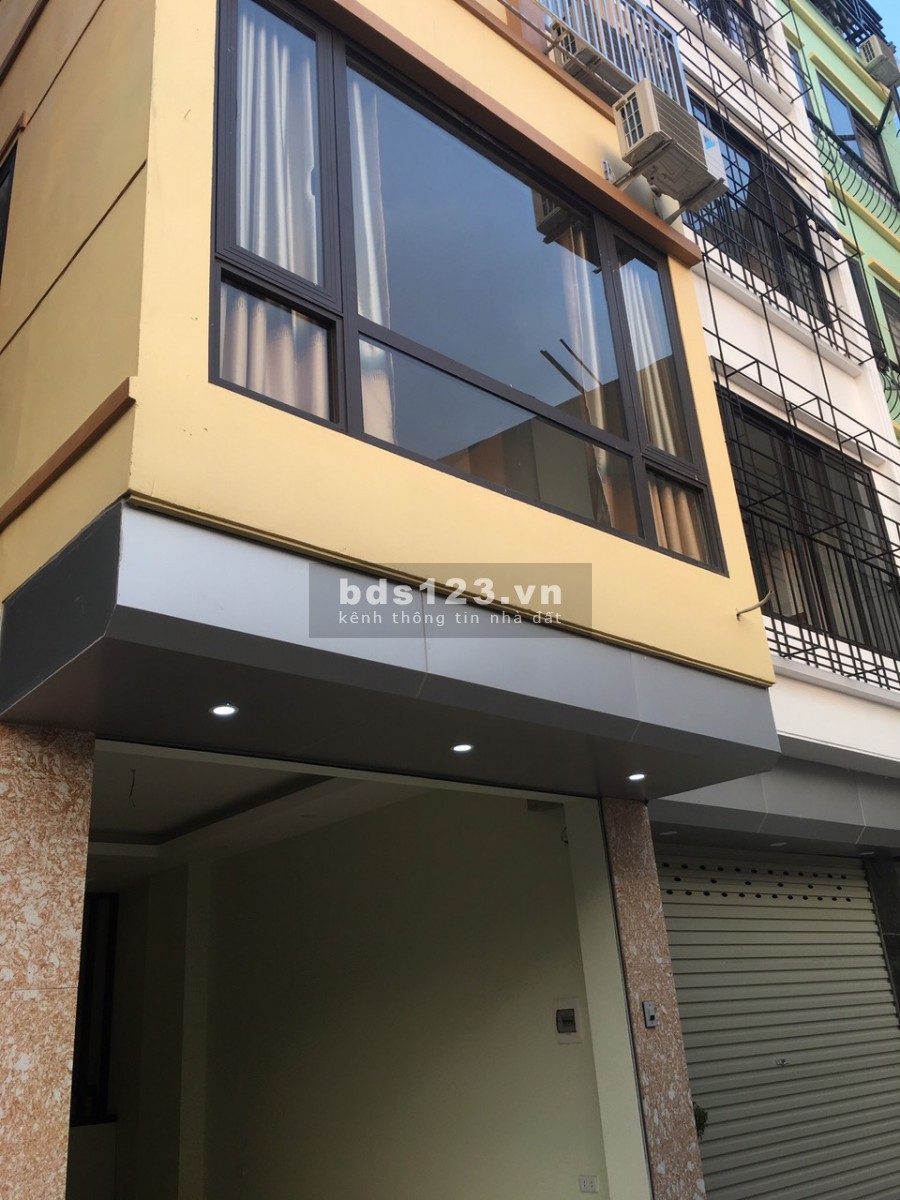 Bán nhà Ngọc Thụy 5 tầng, lô góc, nội thất xịn xò giá quá hời chưa đến 3 tỷ