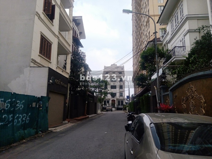 Hiếm! Nhà mặt Phố Mỹ Đình, 2 mặt tiền, 3 ô tô tránh, kinh doanh, 130m2, nhỉnh 24 tỷ.