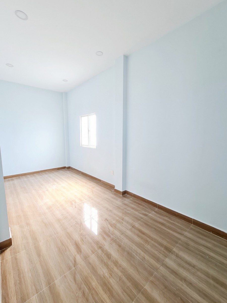 Nhà đẹp ở ngay đường xe tải Âu Cơ Tân Bình 60m2 4 tầng giá 6.85 tỷ thương lượng