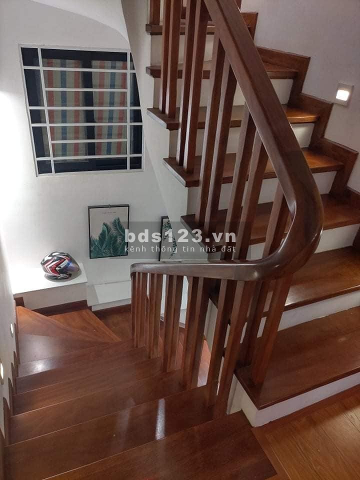 Bán nhà gần đường Hồ Tùng Mậu 30m2 5T 3.6m GIÁ 3.55 tỷ