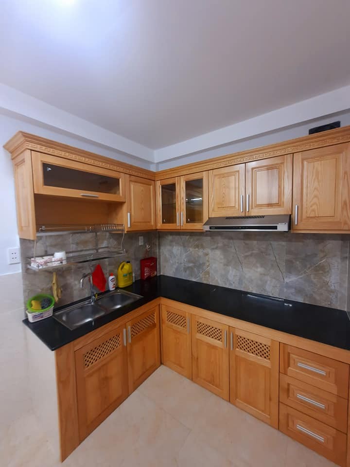 Bán nhà 1 sẹc hẻm xe hơi Lạc Long Quân 49m2, mặt tiền 4m, Tân Bình, 4 tỷ 150