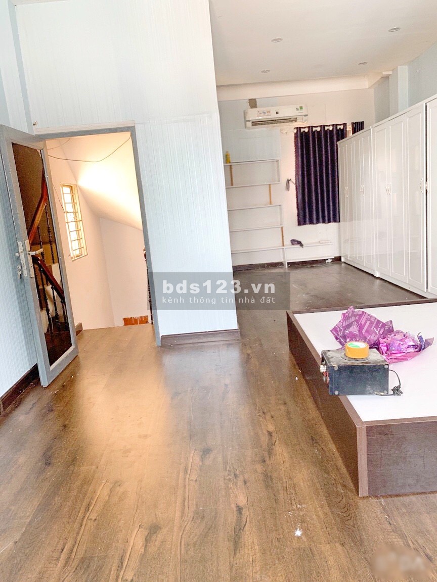 Bán nhà 2 lầu 2 mặt hẻm xe hơi 432 Dương Bá Trạc Phường 1 Quận 8