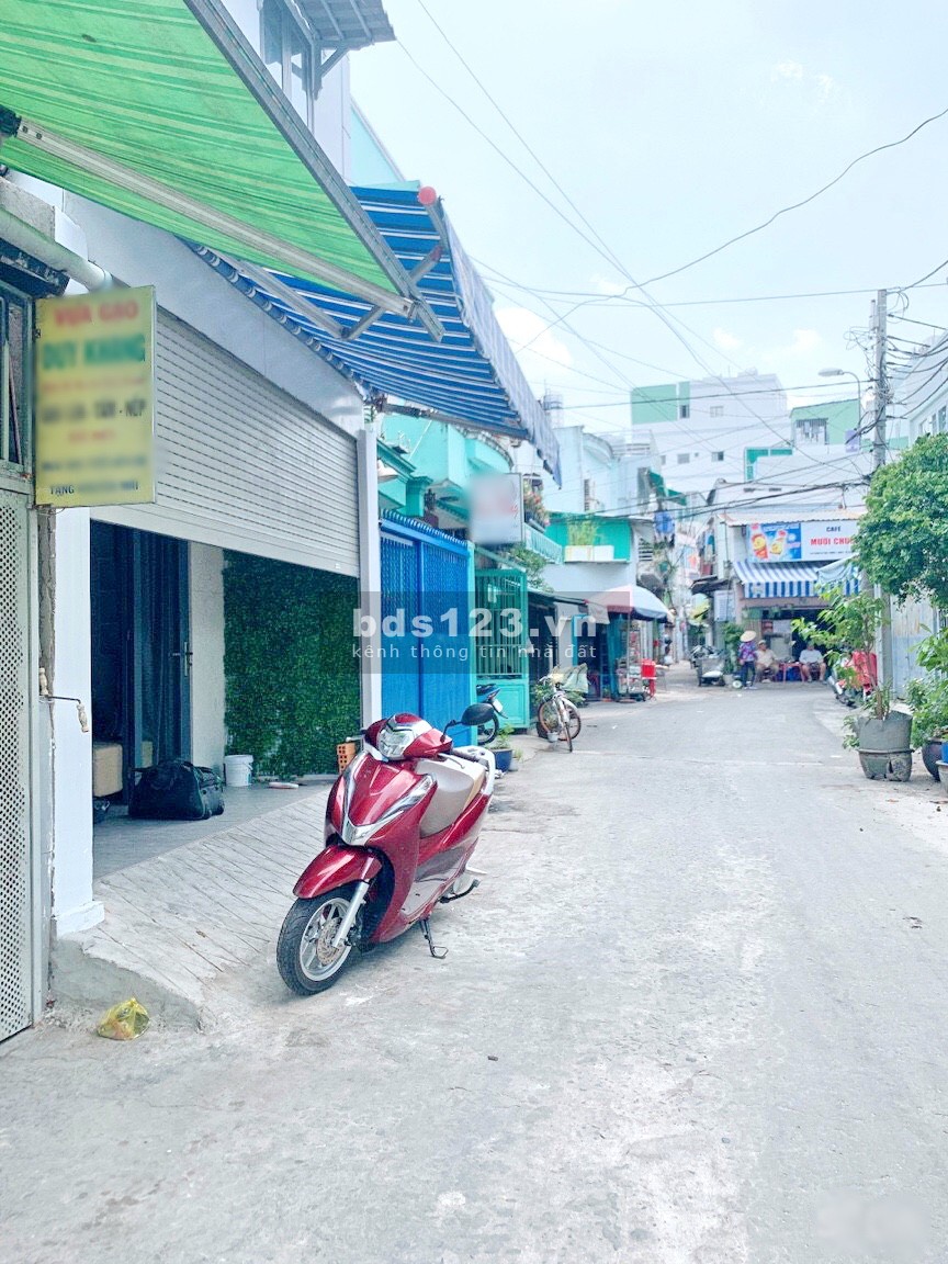 Bán nhà 2 lầu 2 mặt hẻm xe hơi 432 Dương Bá Trạc Phường 1 Quận 8