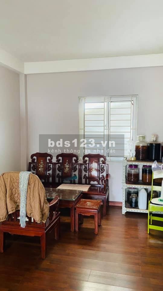 Bán gấp nhà Nguyễn Văn Cừ, Long Biên, Hà Nội. 0976005168.