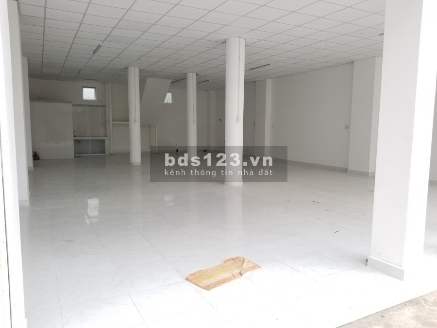 Mặt bằng 9x17 150m2 khu đường Hoàng Quốc Việt giá 17 triệu, Quận 7
