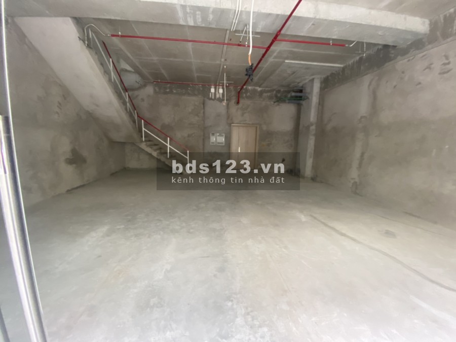 Cho thuê nguyên căn Shophouse khối đế Sarina mặt tiền Hoàng Thế Thiện tại khu đô thị Sala Thủ Thiêm