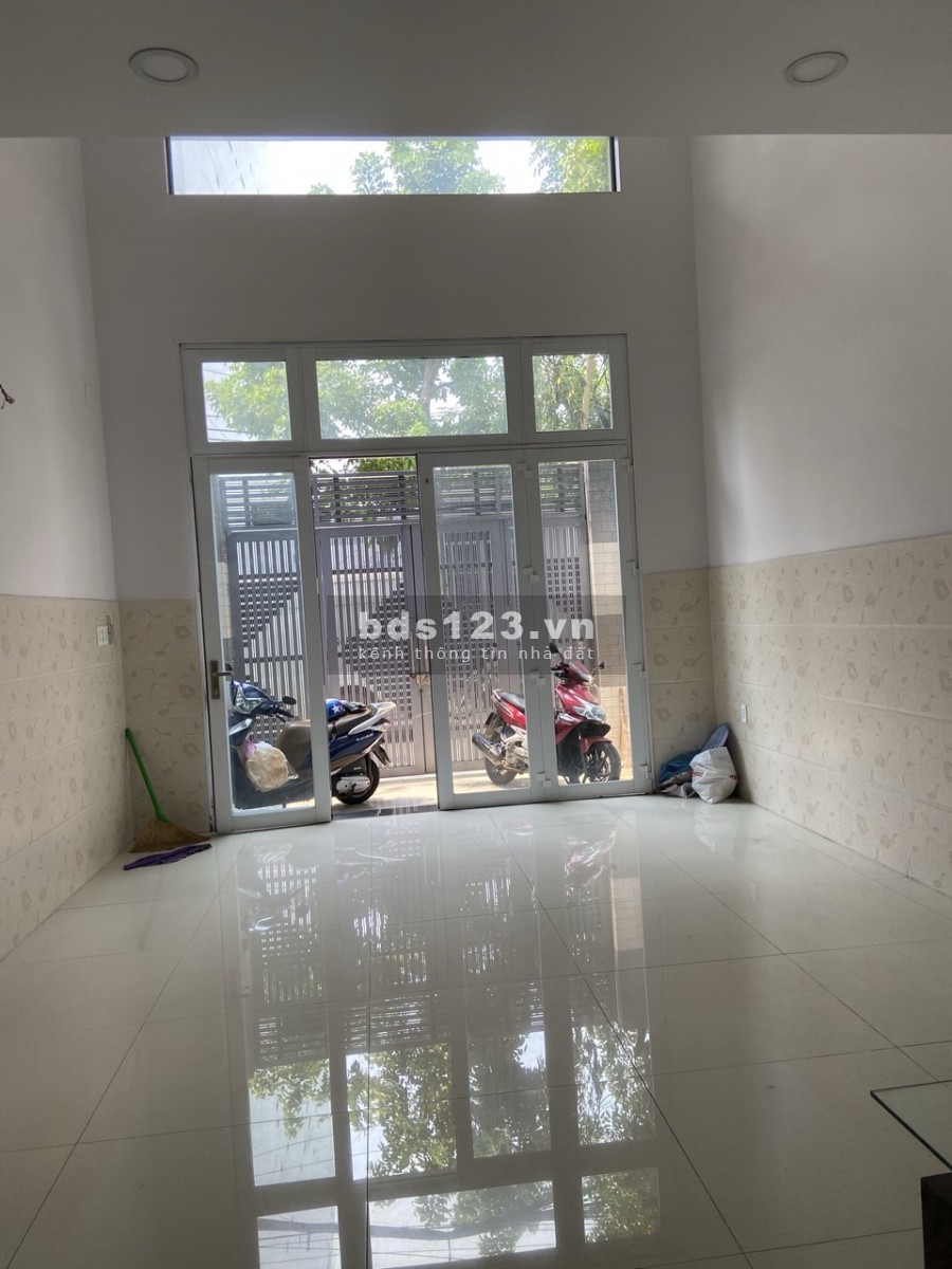 Siêu phẩm cho nhà đầu tư !! Bán gấp MT 190 Trịnh Đình Trọng, P. PT, Quận Tân Phú