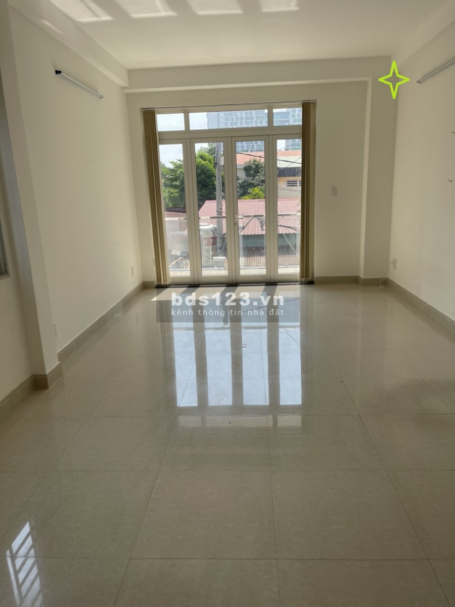 Nhà mới HXT Nguyễn Sơn (4x23m) 3L, ST, 4PN, 4WC