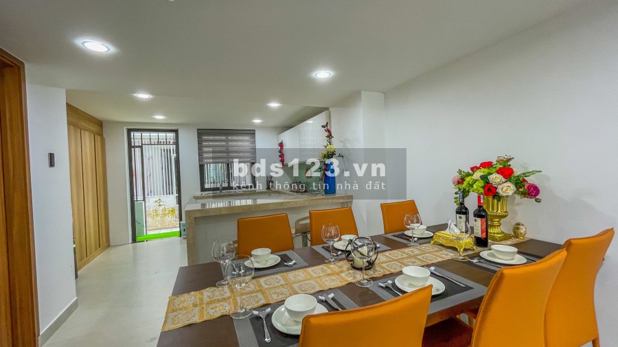 Bán nhà liền kề đẹp đầy đủ nội thất 3 tầng đúc khu An Cựu City giá sập sàn, thương lượng