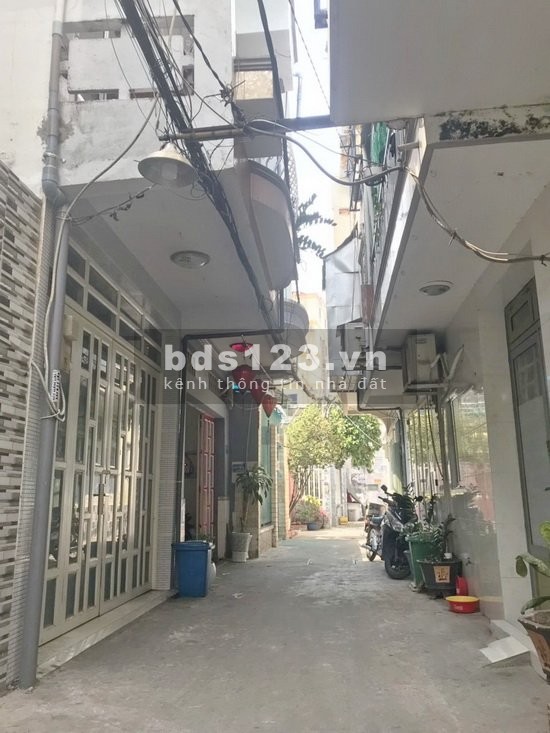 BÁN GẤP NHÀ PHỐ 2 LẦU SÂN THƯỢNG HẺM 3M TRẦN XUÂN SOẠN, PHƯỜNG TÂN HƯNG, QUẬN 7