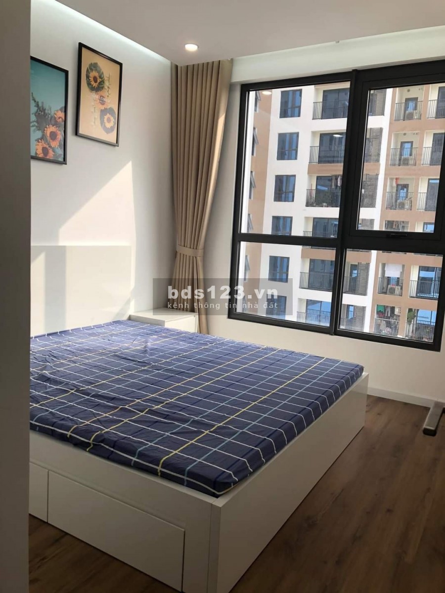 Cần cho thuê căn hộ chung cư 6th element. 2PN,83m2. full đồ.
