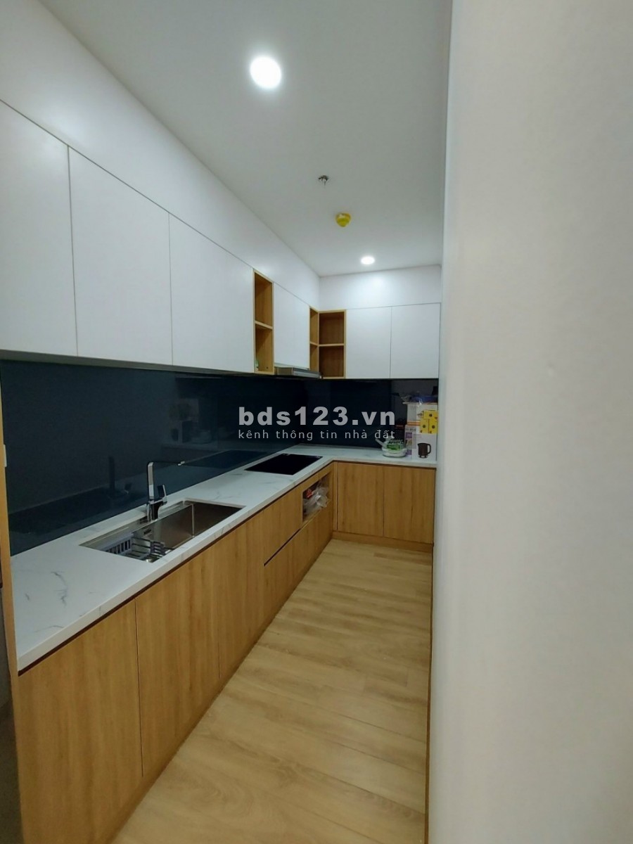 Cho thuê chung cư DreamLand Bonanza 23 Duy Tân 96m2 3PN 2WC Full nội thất. L/H: 0963146006