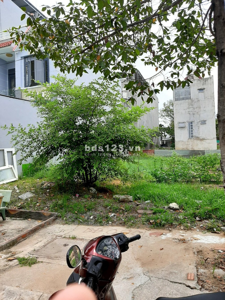 Bán đất thổ cư mặt tiền đường N22, kế bên trường Mầm non Ánh Cầu Vồng, giá 1.55 tỷ, diện tích 125m2. SHR Liên hệ 0374991279 Minh Anh