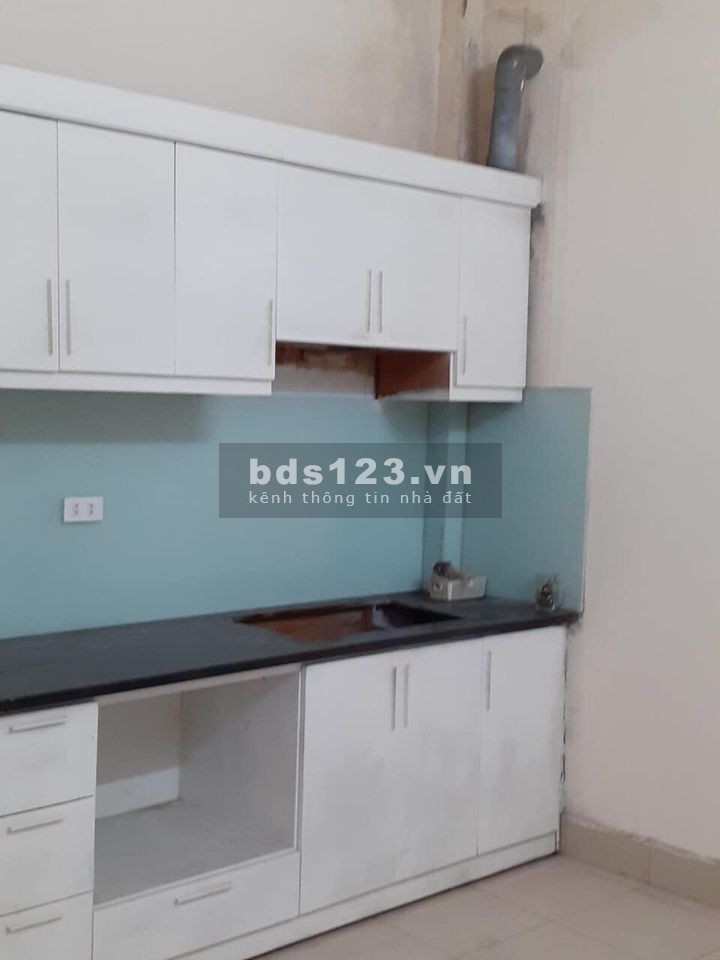 Bán nhà 3 tầng 2 mặt ngõ, ngõ 242 Đường Láng 82m2 giá 5,75 tỷ. LH 0912442669