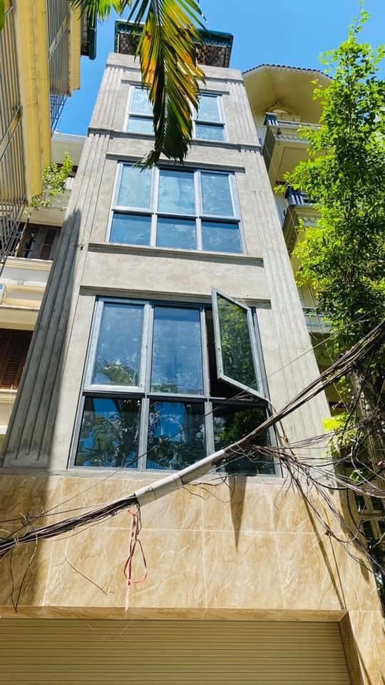 Bán Nhà 50m2 x 6 Tầng Thang Máy, Ô Tô, Cho Thuê 50tr/ Tháng Phố Kim Mã Chỉ 7.75 Tỷ.