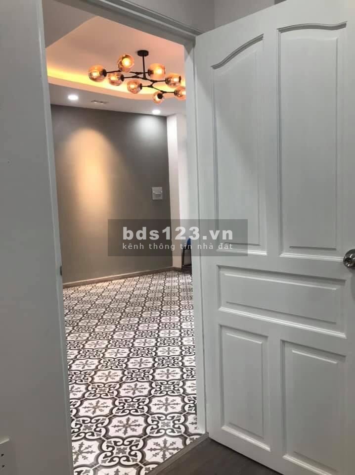 Bán gấp nhà Ngô Đức Kế, Bình Thạnh, dt 71m2, GIẢM GIÁ còn 6.4 tỷ