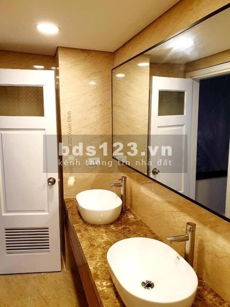Nhà Xuân Đỉnh 40m 6 tầng mặt tiền 5.6m giá chỉ 4.3 tỷ 0398582332