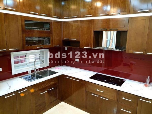 Nhà Xuân Đỉnh 40m 6 tầng mặt tiền 5.6m giá chỉ 4.3 tỷ 0398582332