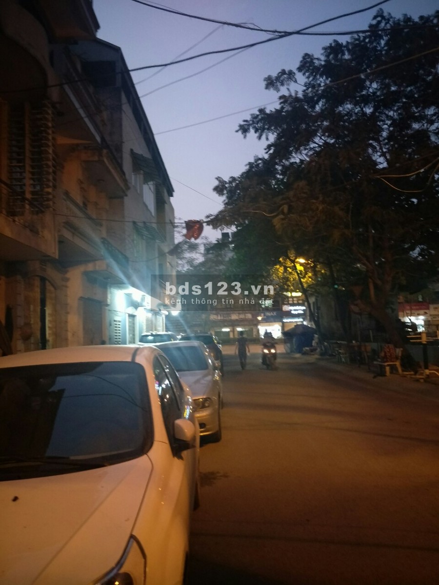 Bán nhà ngõ 544 Nguyễn Văn Cừ 165m x 1 tầng, giá 7 tỷ. Gần đường ô tô tránh.