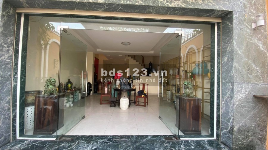 Mặt bằng kinh doanh TrueType, mặt tiền Nguyễn Văn Linh, giao thông đông đúc tấp nập nhất Q7.