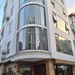 Cần bán đất lô góc phố Nguyễn Chí Thanh 155m2 mặt tiền 9m giá 32 tỷ