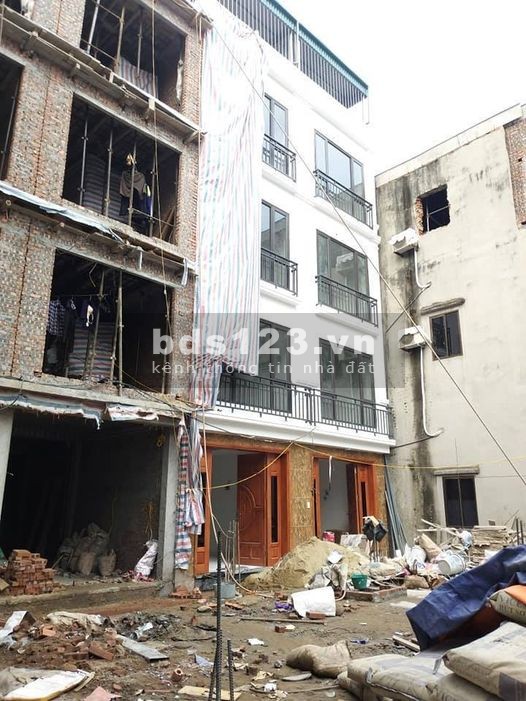 NHÀ MỚI ĐẸP - Ở LUÔN - 30M RA NGÕ Ô TÔ - 60M RA PHỐ - TIỆN ÍCH ĐỦ THỨ.