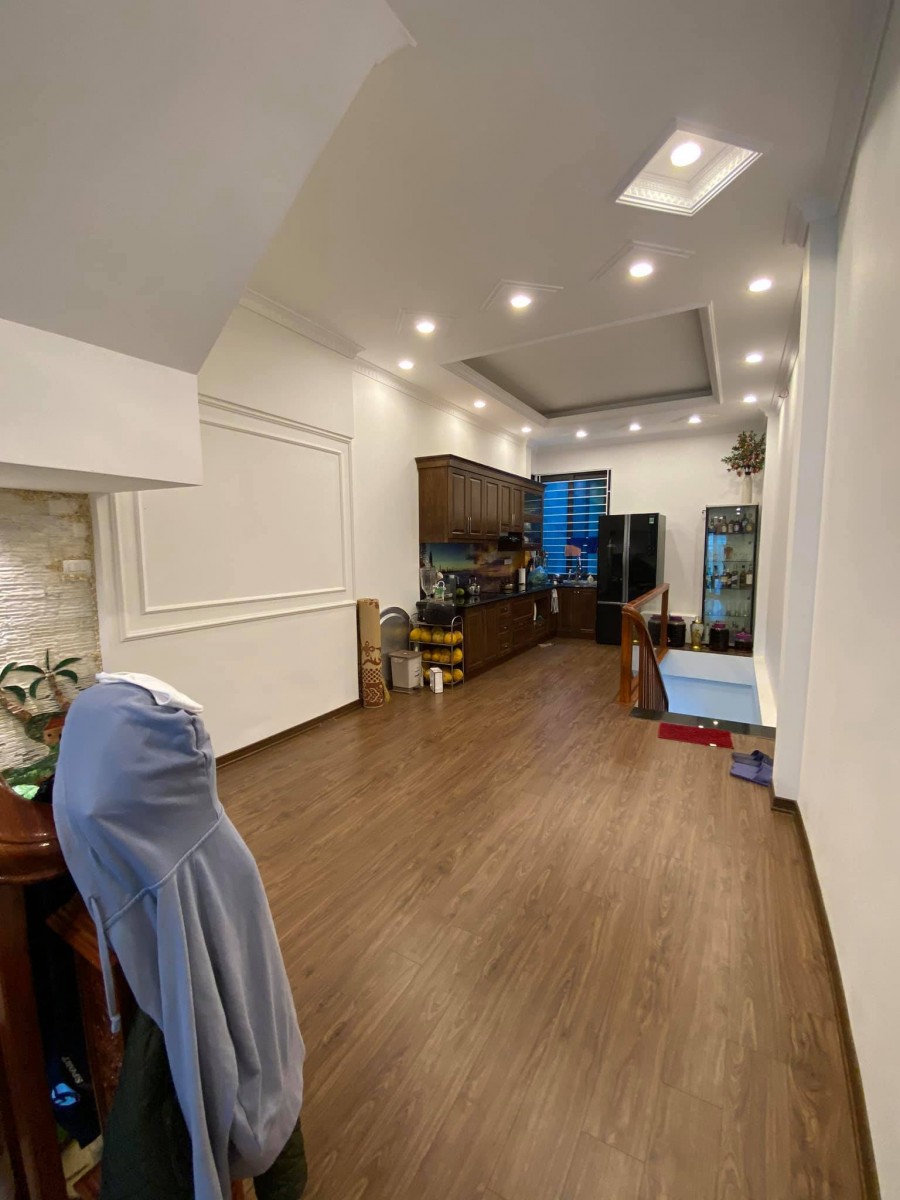 GA RA, Ô TÔ, KINH DOANH, 43M2 X 5 TẦNG, GIÁ 6.8 TỶ.