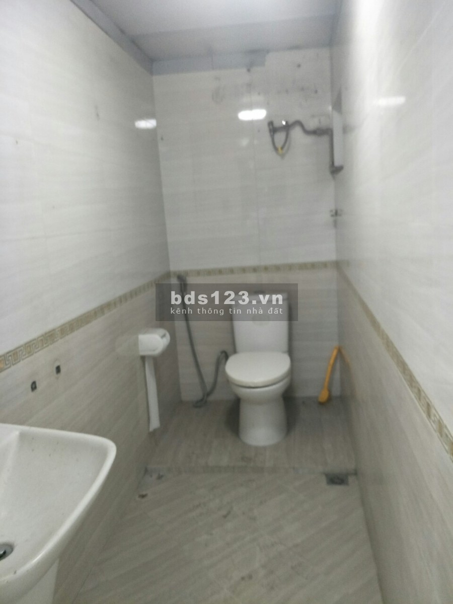 Bán nhà ngõ 544 Nguyễn Văn Cừ 165m x 1 tầng, giá 7 tỷ. Gần đường ô tô tránh.
