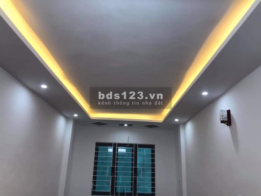 CẦU DIỄN - NHÀ MỚI - OTO ĐỖ CỬA - NHỈNH 3 TỶ