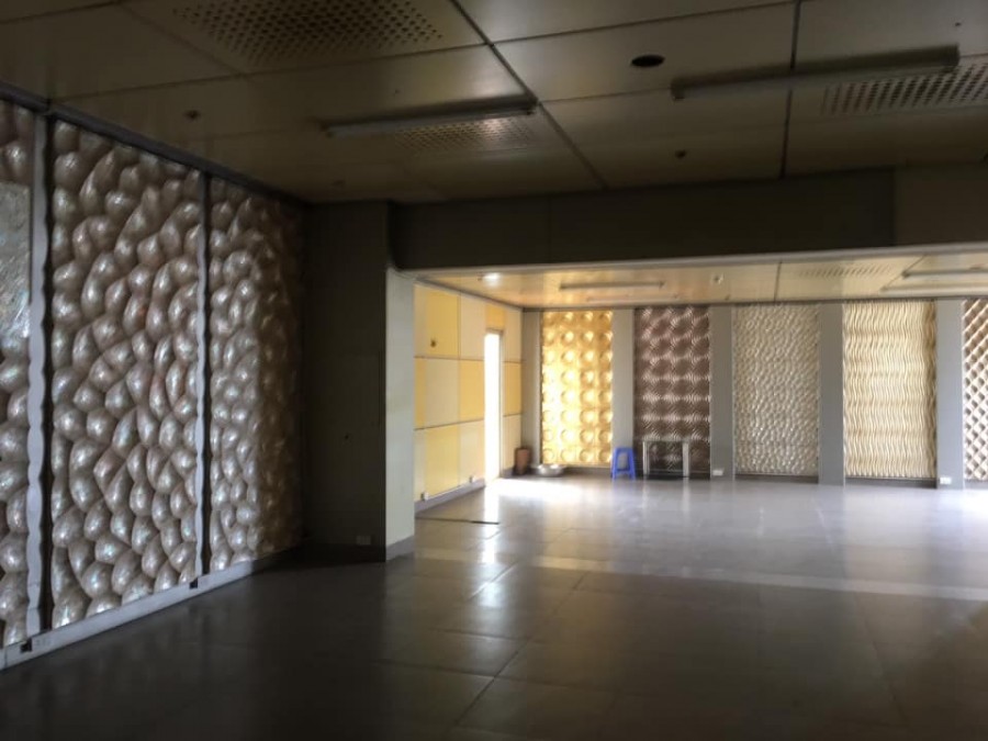 Dòng tiền 20 tỷ /năm- Tòa Vp hạng A-MP Trần Thái Tông, thổ cư 500m2 x15 tầng, MT 16.5m